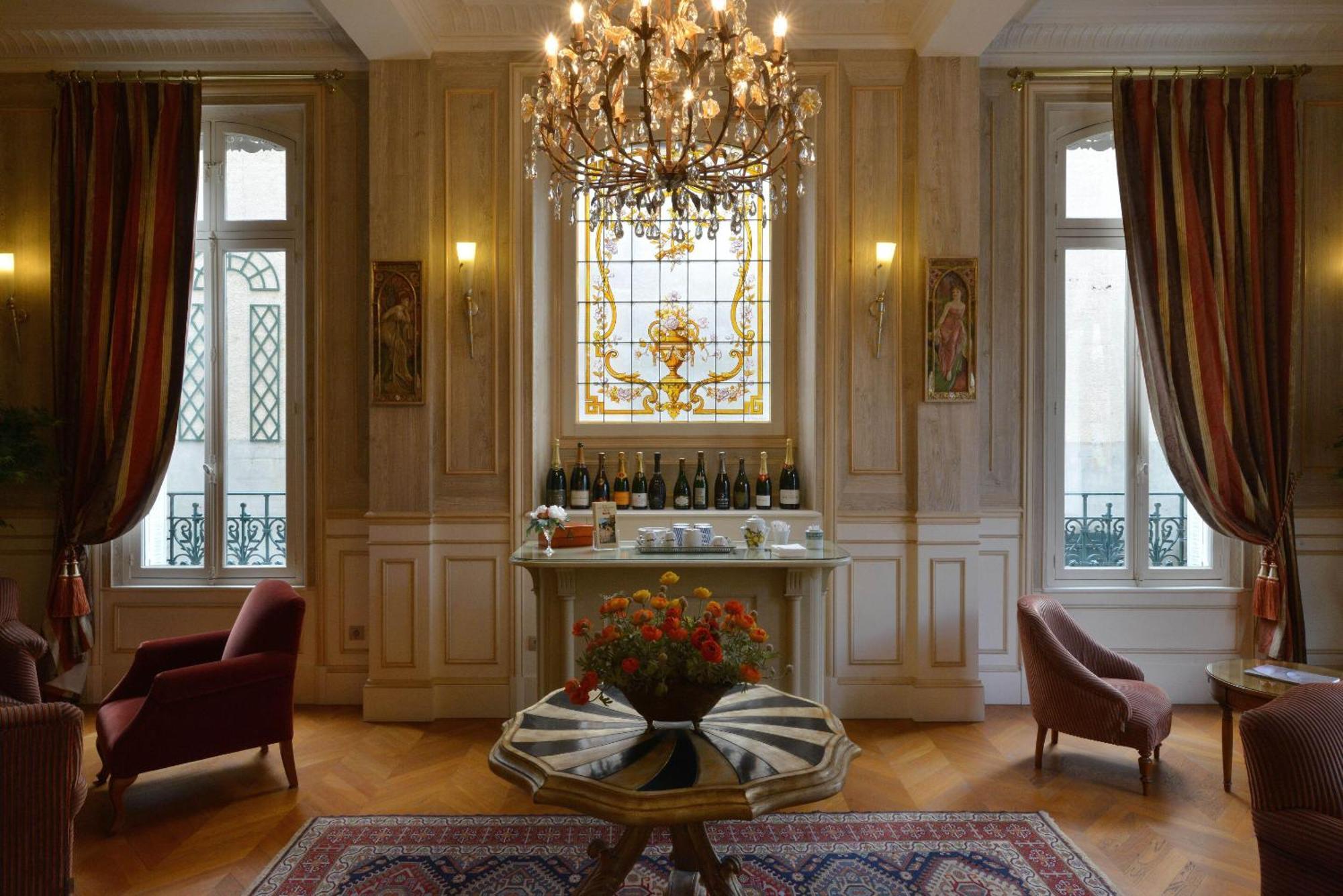 Hotel Castel Jeanson Ay-Champagne Eksteriør bilde
