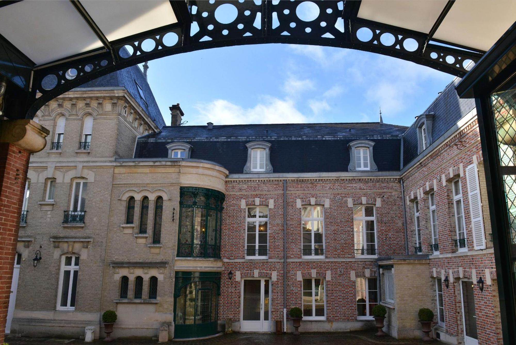 Hotel Castel Jeanson Ay-Champagne Eksteriør bilde